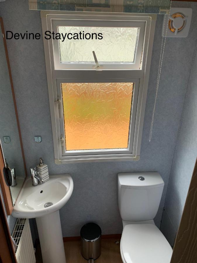 Devine Staycations At 38 Riverside Hawick Eksteriør bilde